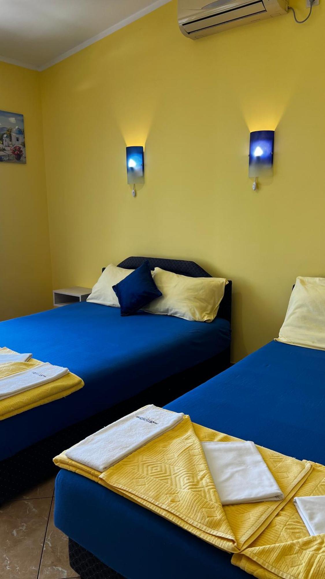 Apartmani Luksic ストモレ エクステリア 写真